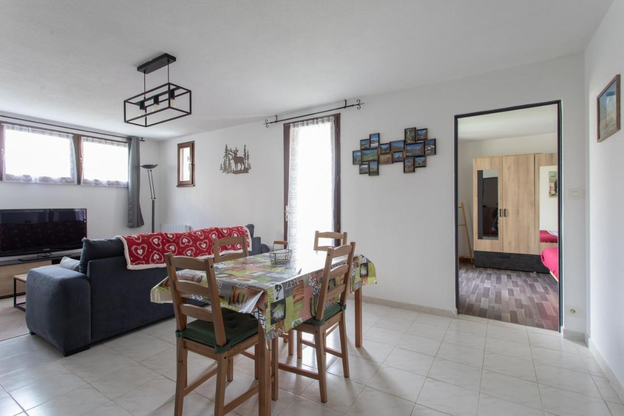 Les Arolles - Appartement Vue Sur La Montagne Saint-Leger-les-Melezes Exteriör bild